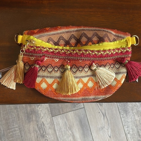 Bohemian Multicolored Tassel Pattern Hobo Sling Bag - Picture 5 of 14